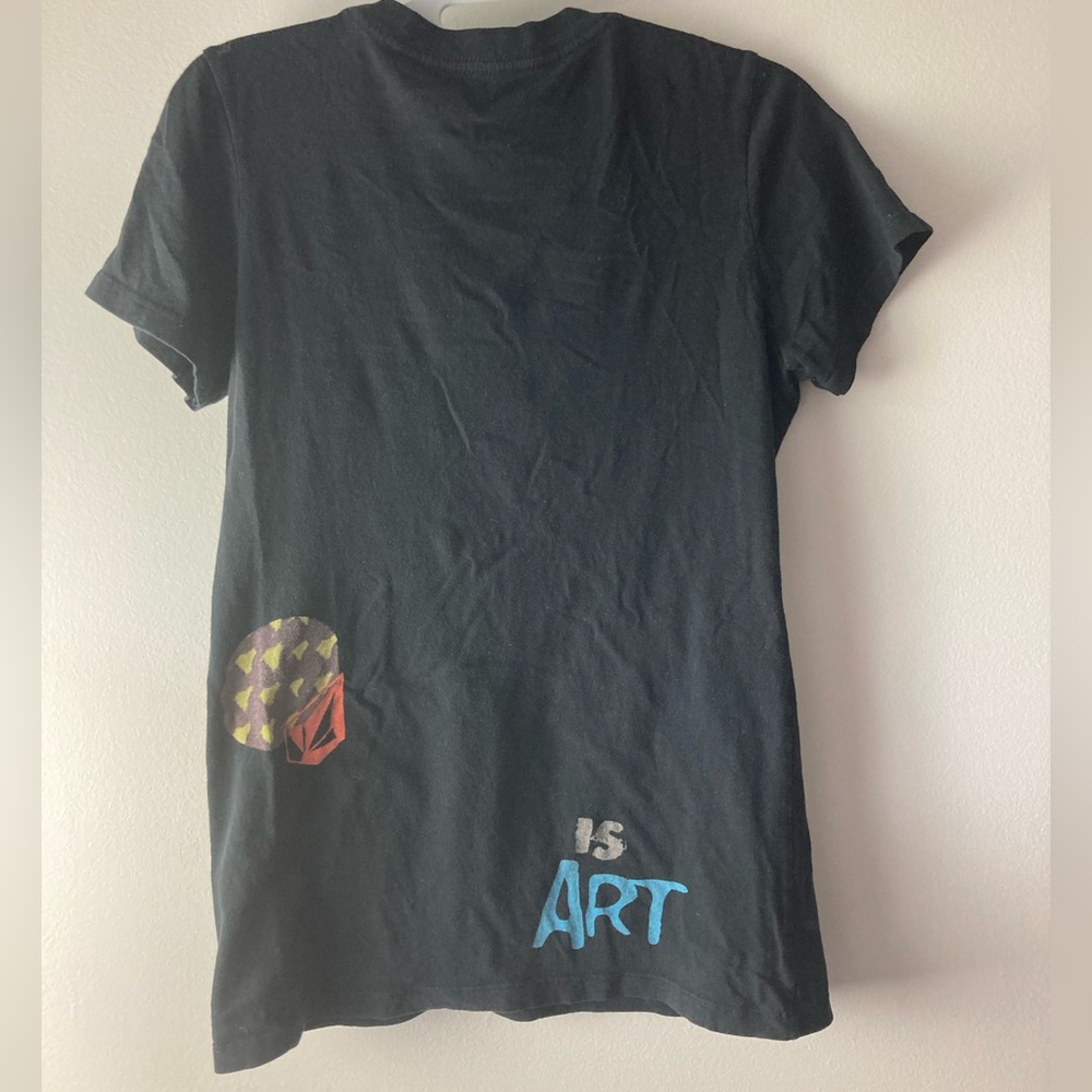Volcolm T-Shirt - Picture 2 of 4
